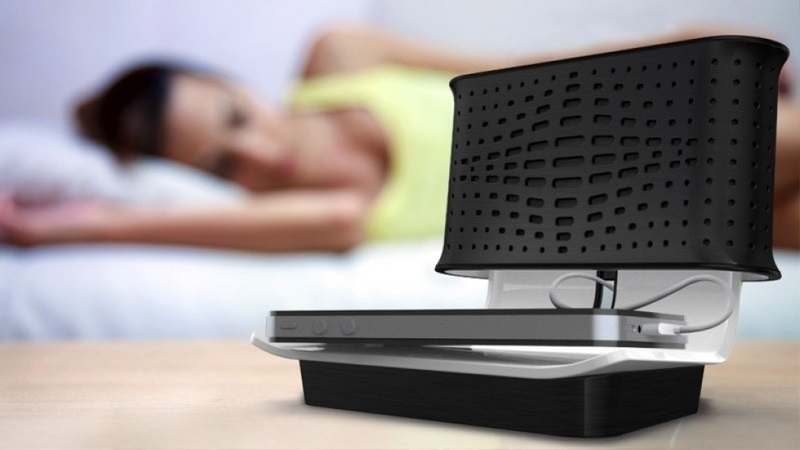 Sạc pin điện thoại qua đêm có tốn điện không?