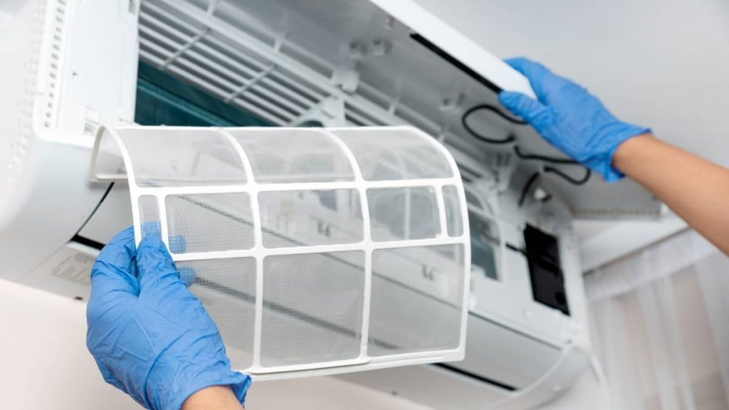 Lưới lọc điều hòa ảnh hưởng đến khả năng tiết kiệm điện như thế nào?